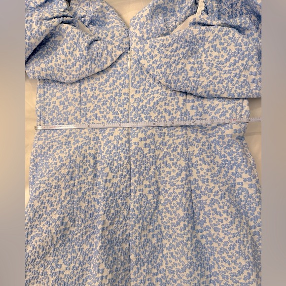NWT Giselle draped BLUE FLORAL mini dress Fashion Nova - Picture 6 of 10